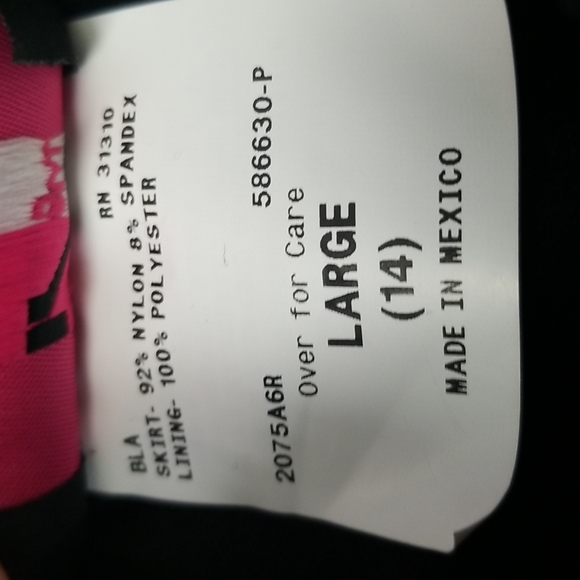 iZ BYER girl black lace skirt - Picture 6 of 7